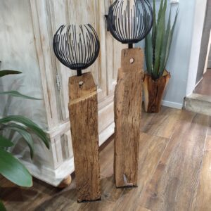Rustikale Holz-Windlichter aus Altholz 🕯️✨