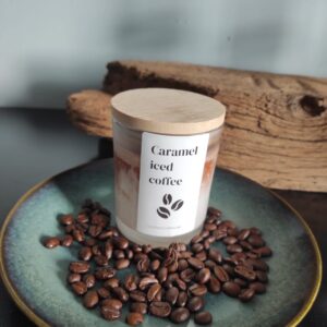 ☕ Duftkerze „Caramel Iced Coffee“ – Gemütlicher Café-Duft für dein Zuhause